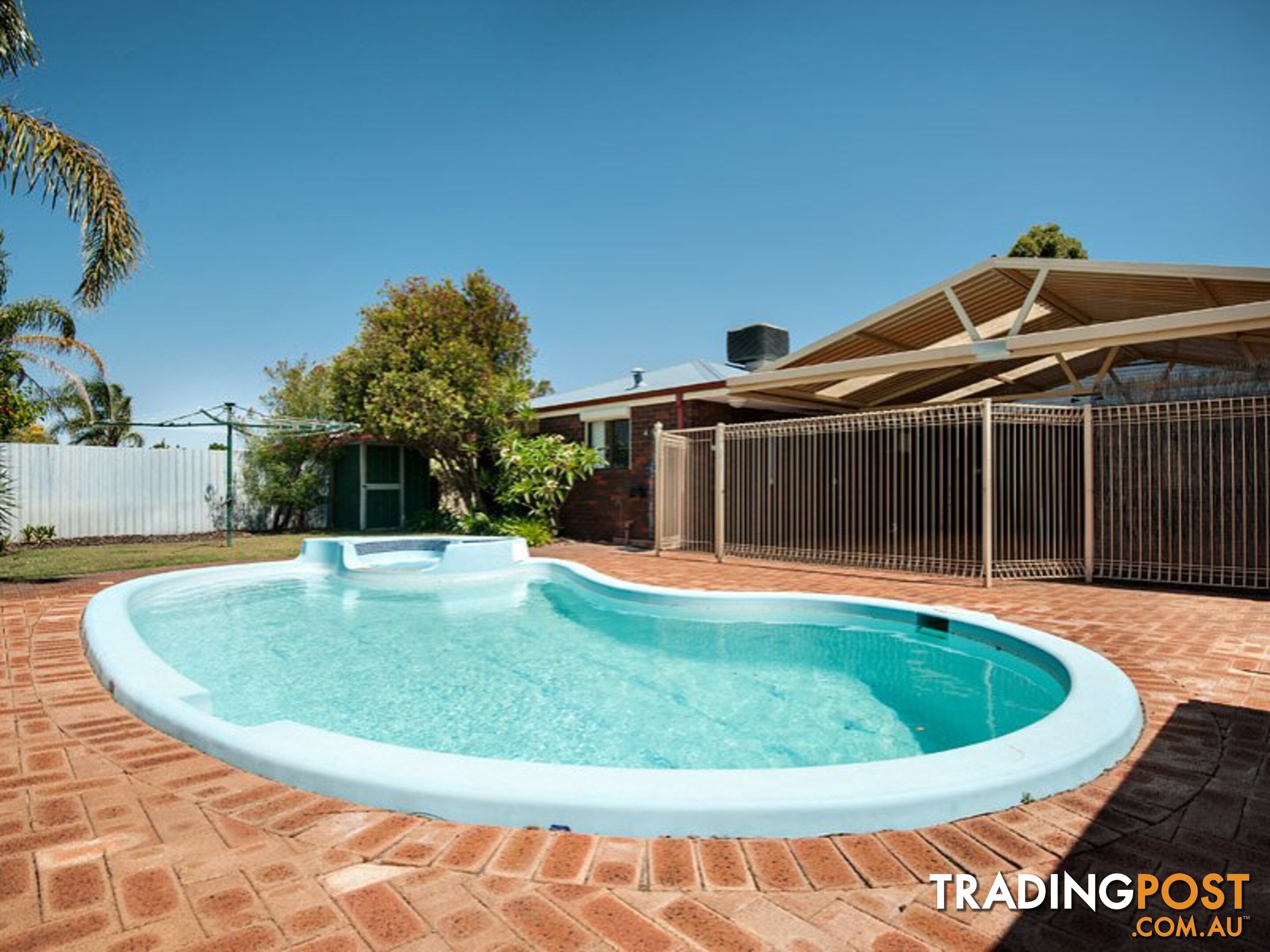 9 Nigel Court LEEMING WA 6149