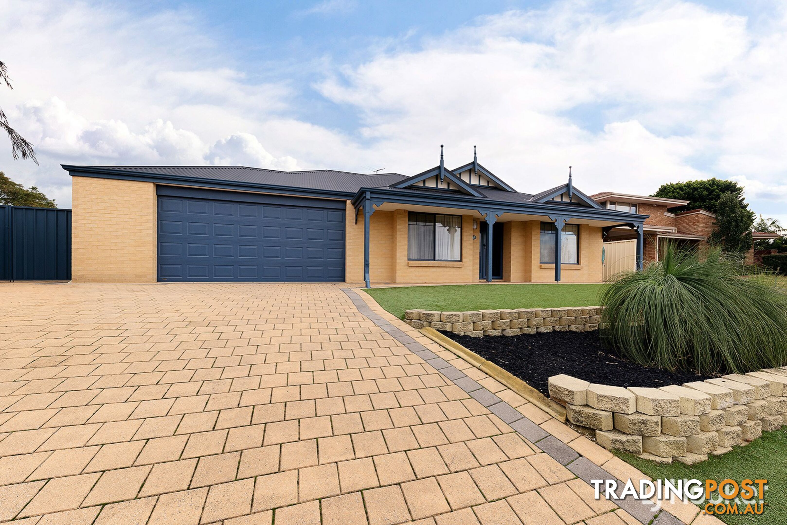 11 Witney Place LEEMING WA 6149