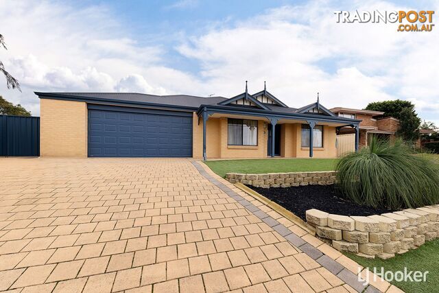 11 Witney Place LEEMING WA 6149