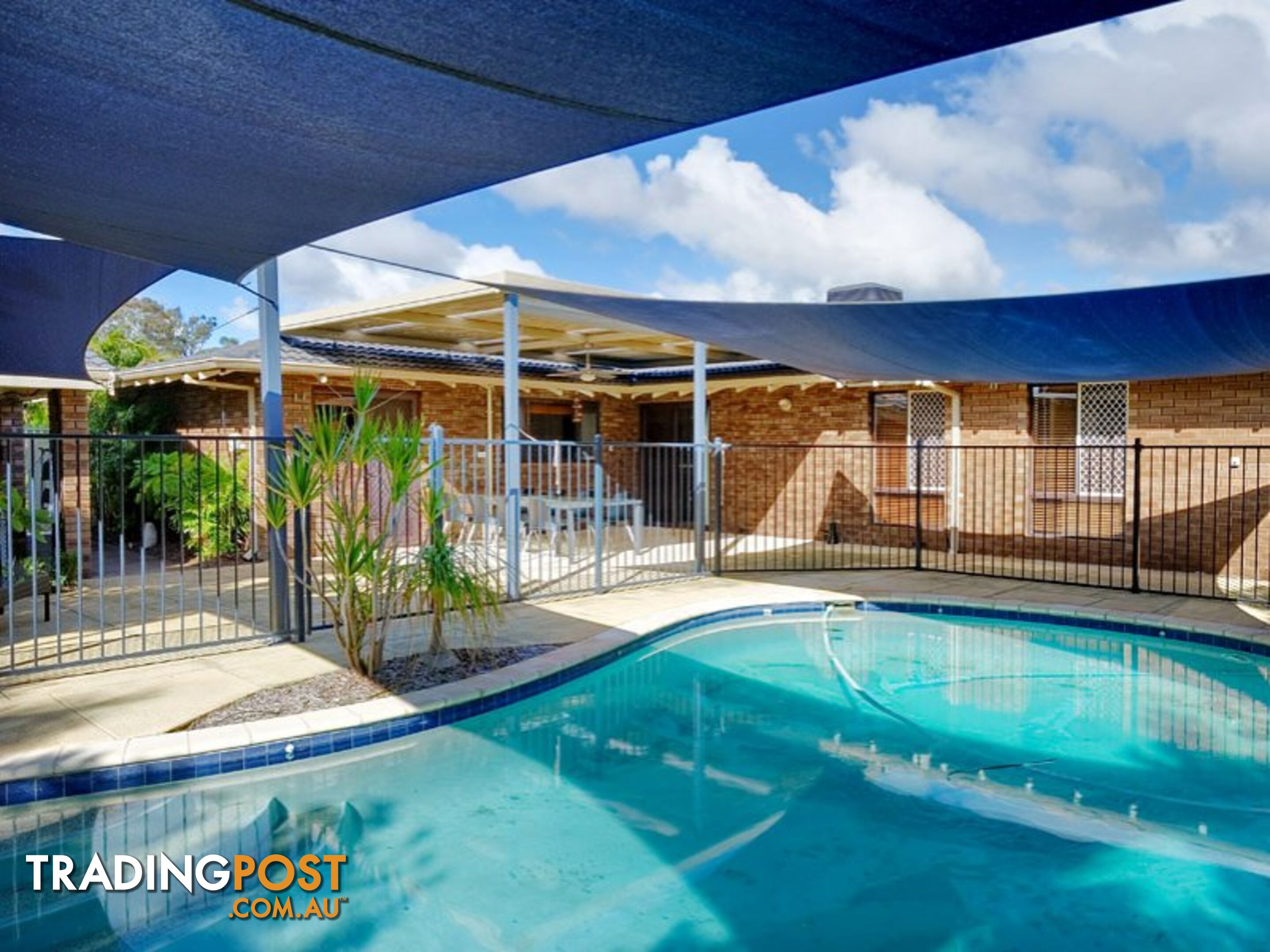 6 Krugger Place LEEMING WA 6149