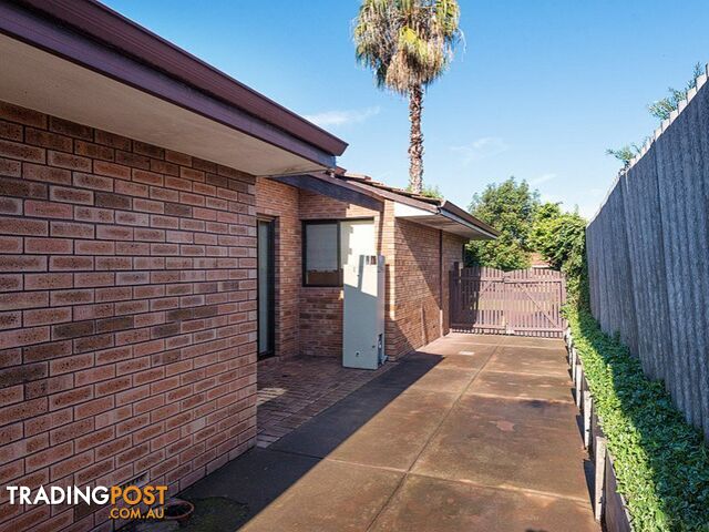 45A Hartfield Crescent LEEMING WA 6149