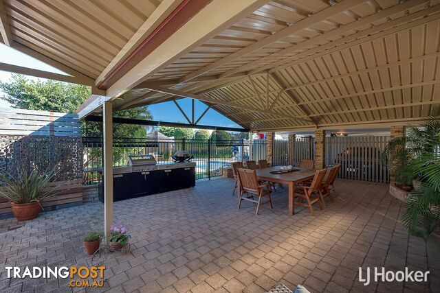 3 Hamlet Court BIBRA LAKE WA 6163