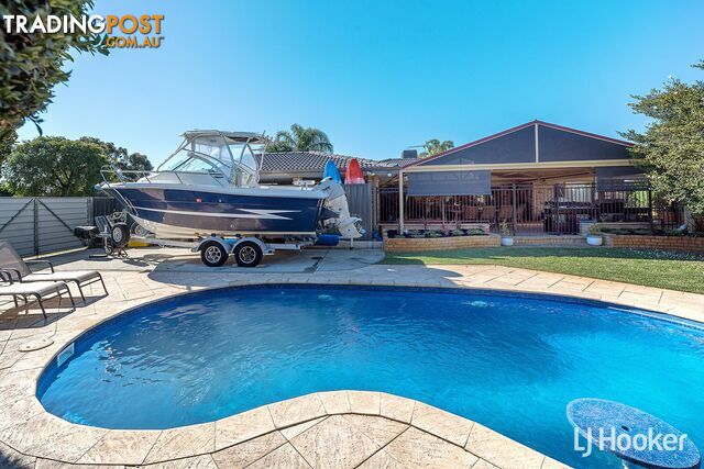 3 Hamlet Court BIBRA LAKE WA 6163