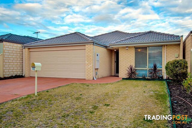 32 Flynn Street CANNING VALE WA 6155