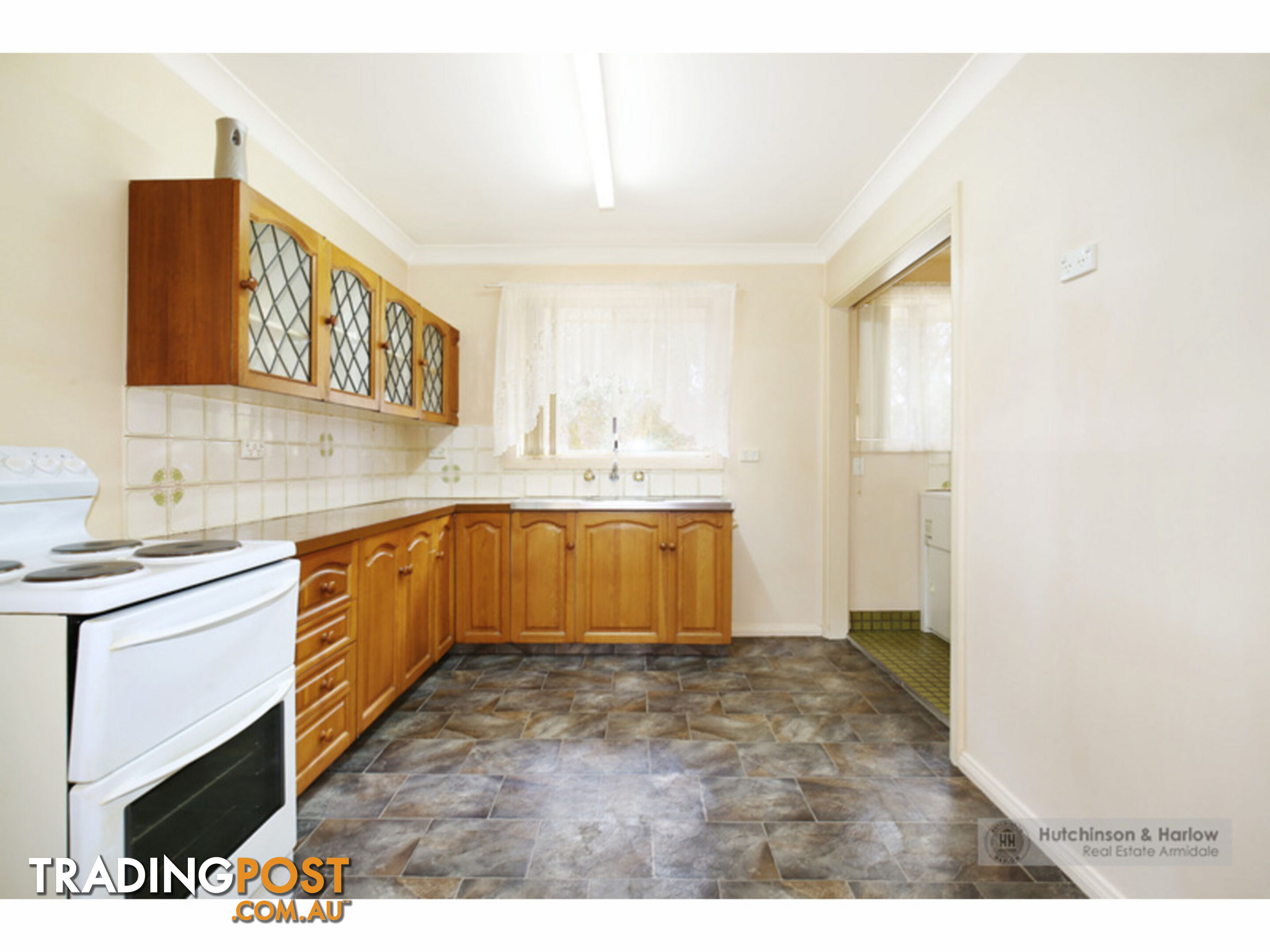 2 20 Barry Street Armidale NSW 2350