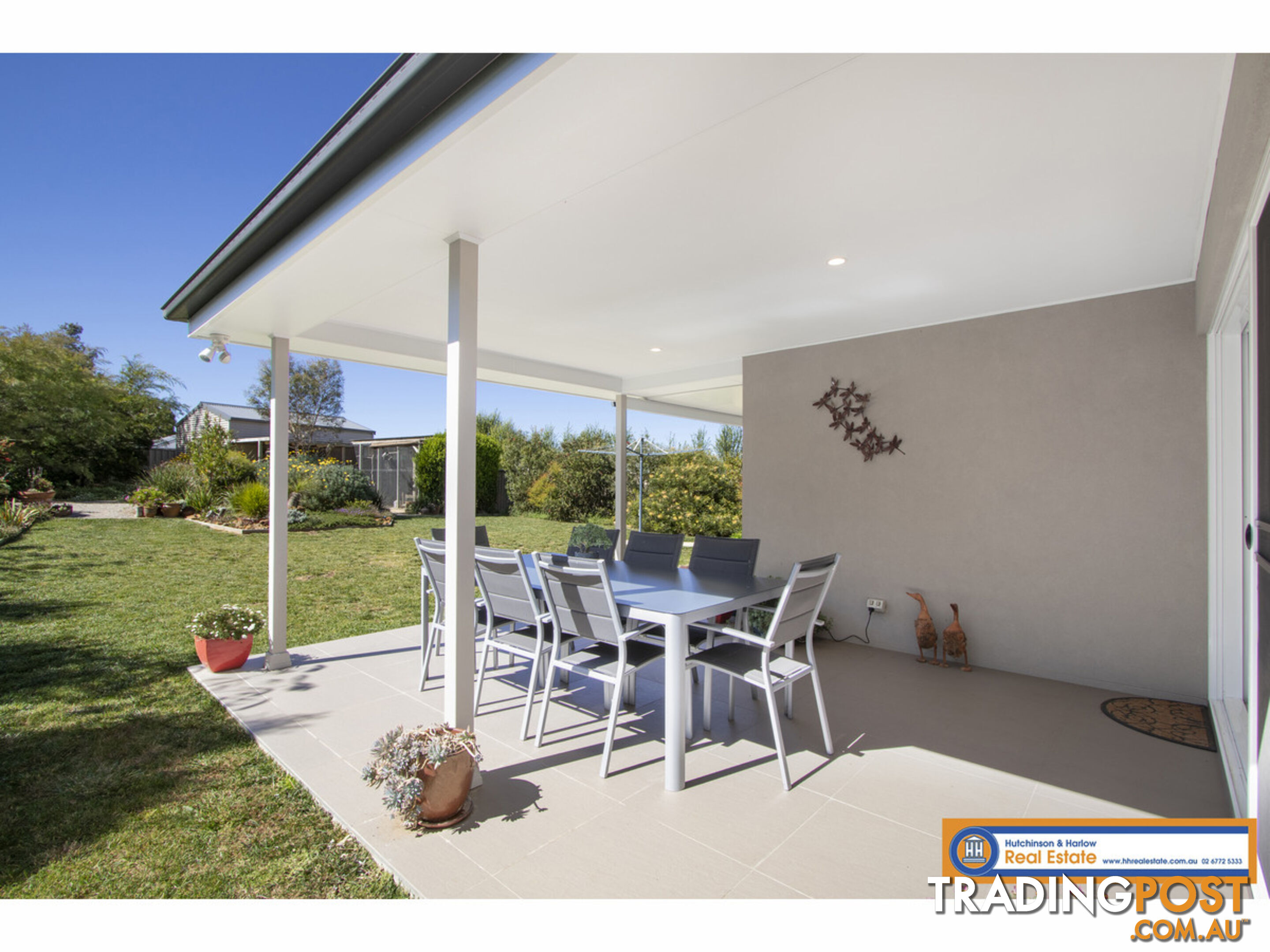 11 Holmfield Drive Armidale NSW 2350