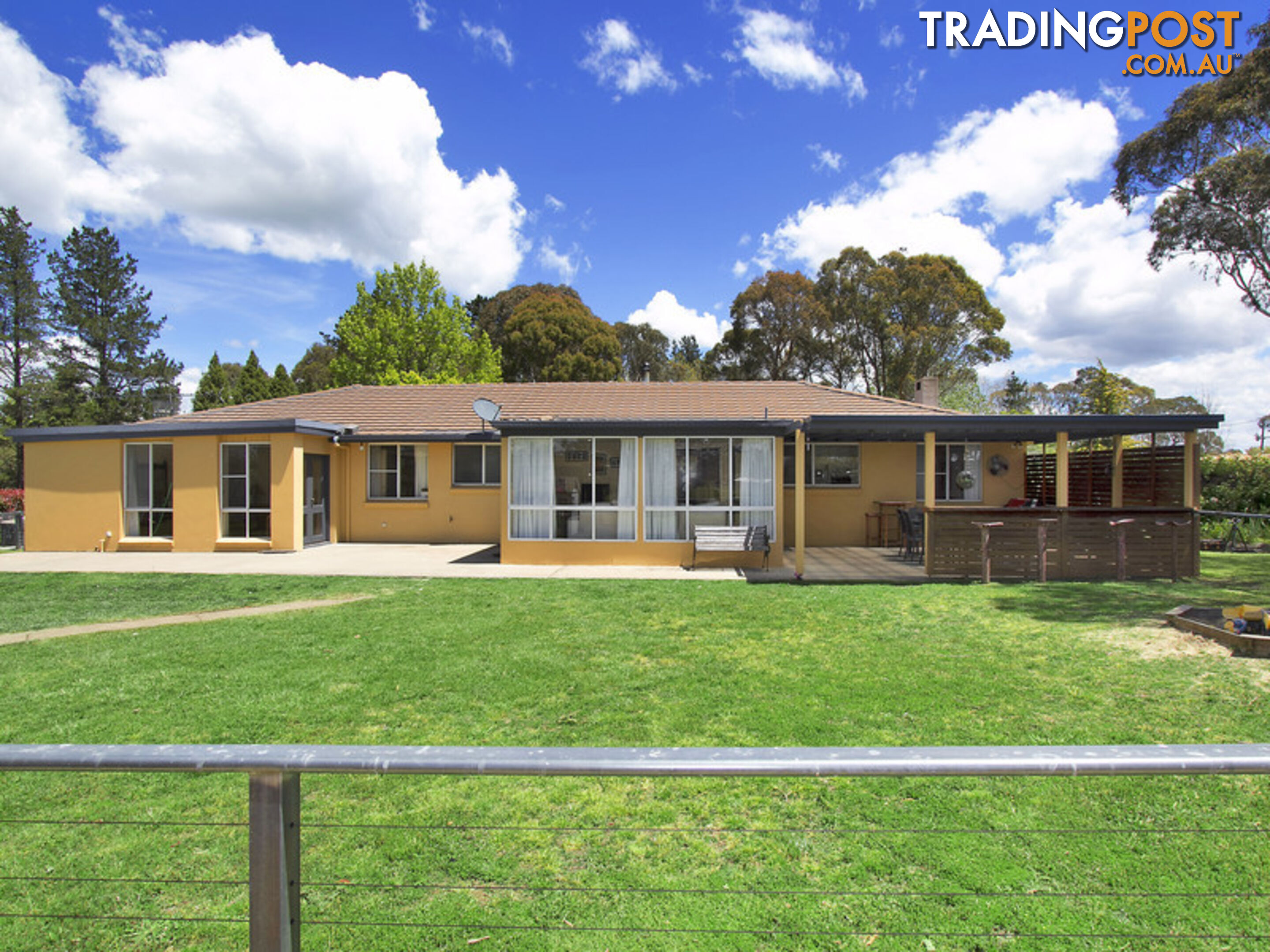 41 Pinegrove Road Armidale NSW 2350