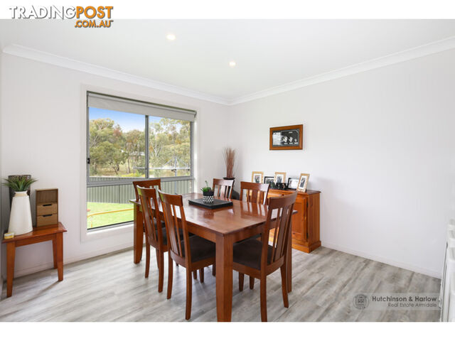 21 Schaefer Drive Armidale NSW 2350