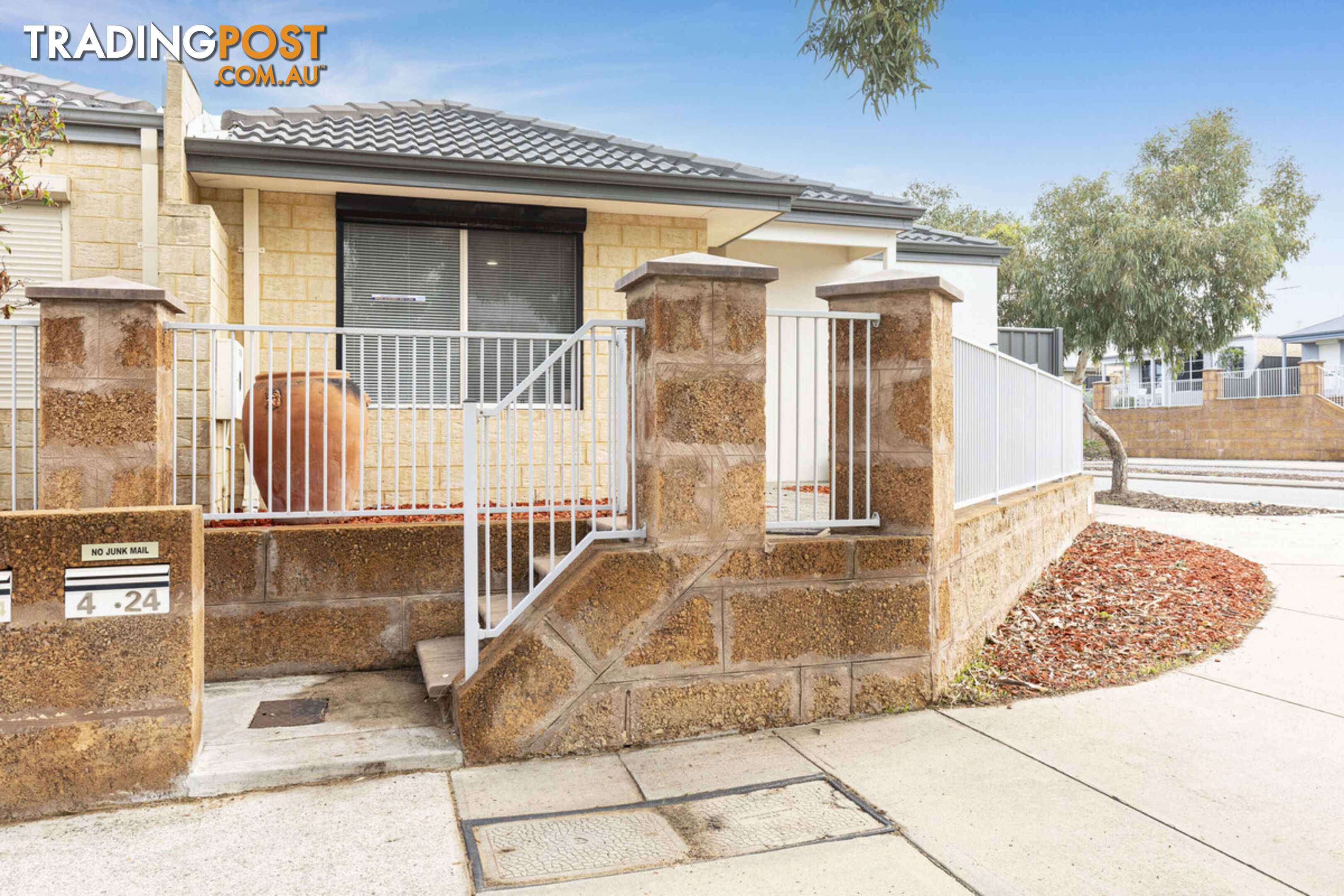 4/24 Porrecta Link BANKSIA GROVE WA 6031