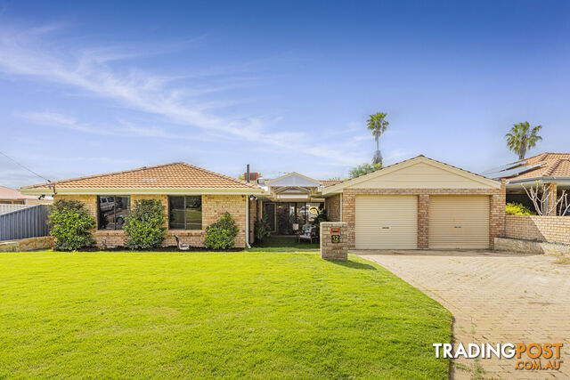 12 Wentworth Street YANCHEP WA 6035