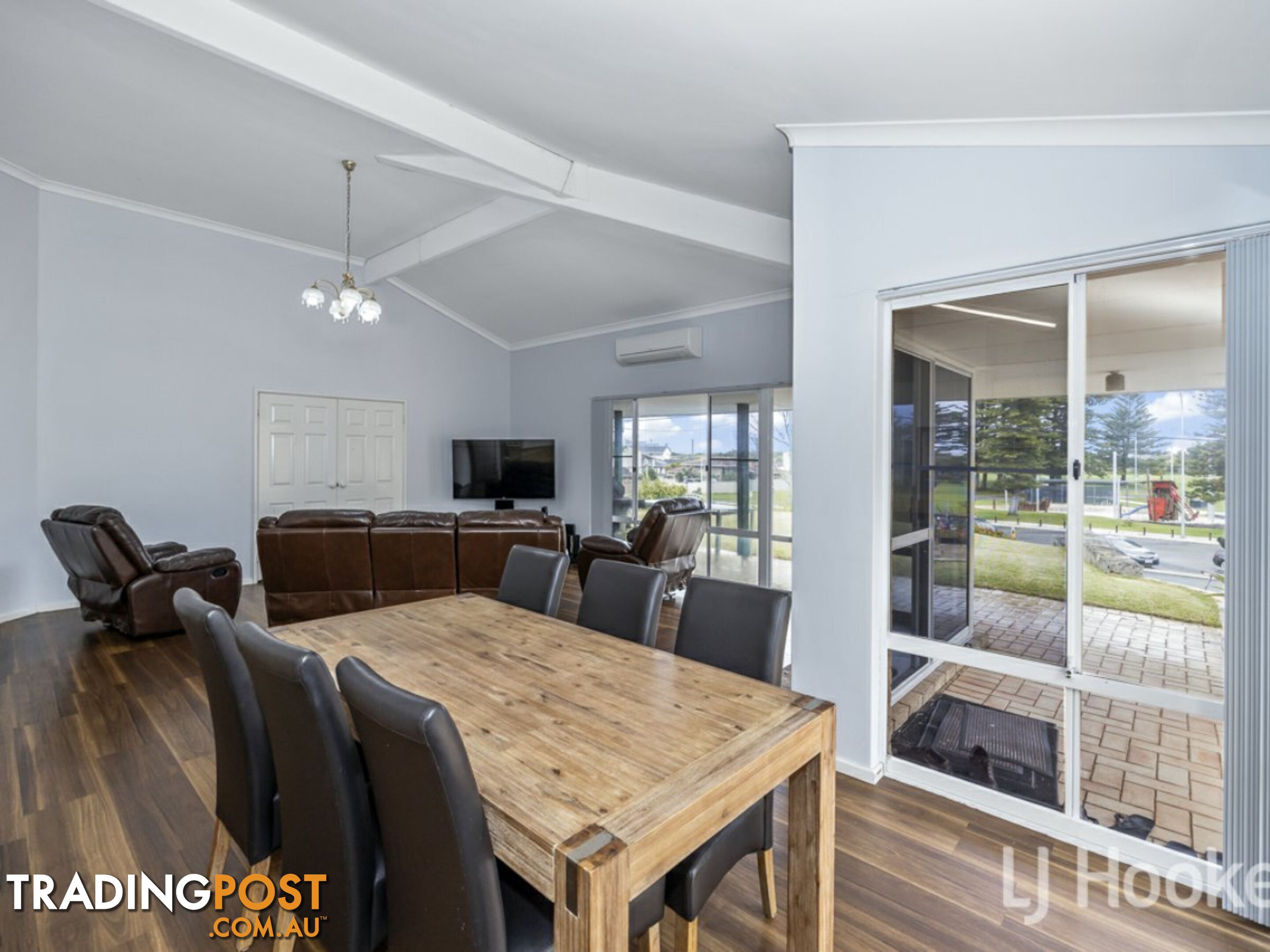 2 Oceanside Promenade MULLALOO WA 6027