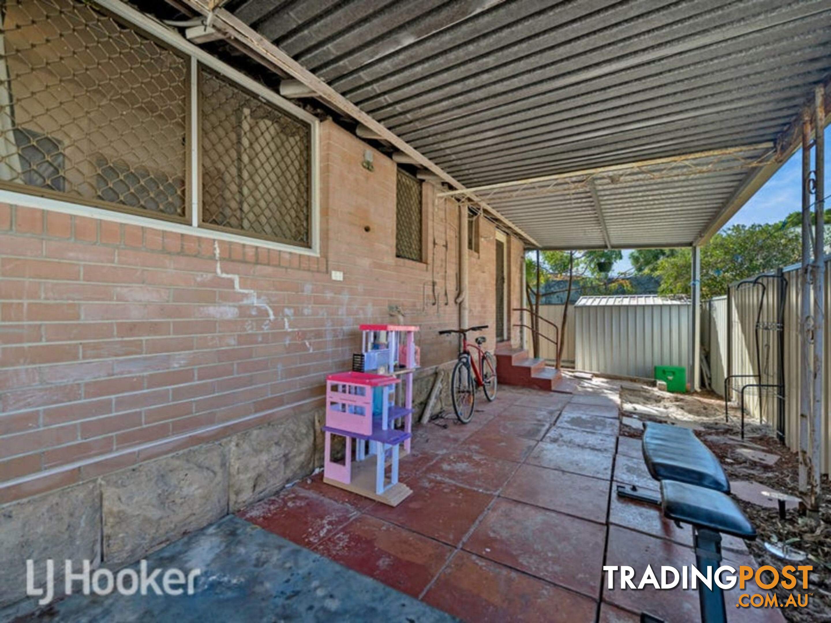 12 Lee Street MORLEY WA 6062