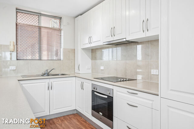 65/6 Hampton Street BURSWOOD WA 6100 - photo 5 of 25