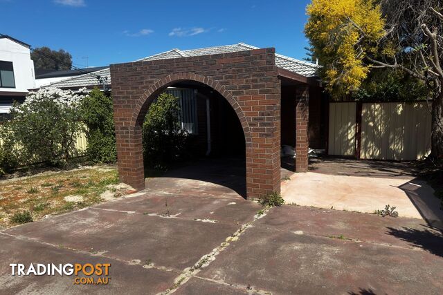 244 Knutsford Av KEWDALE WA 6105