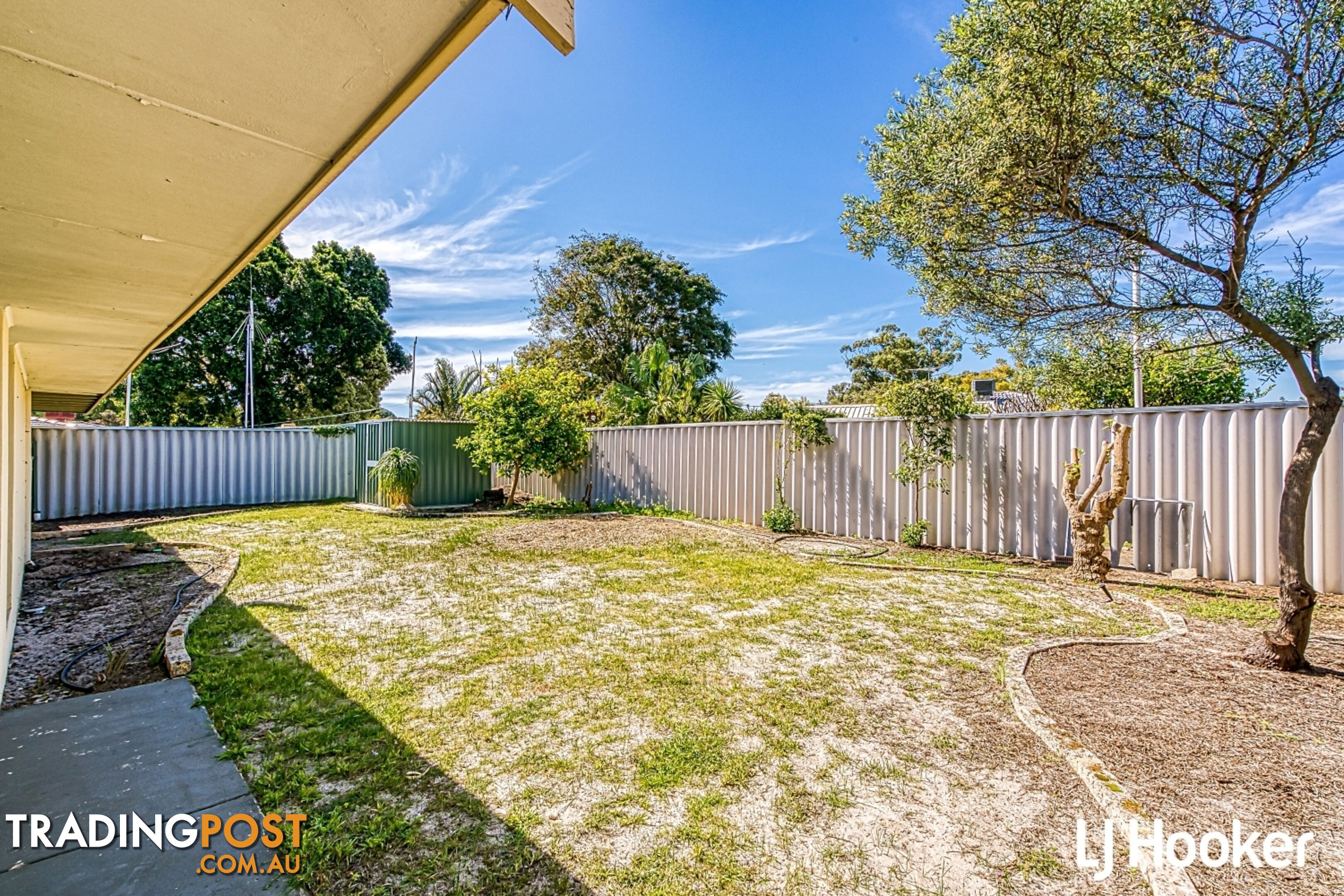 8 Wandarra Close KARAWARA WA 6152