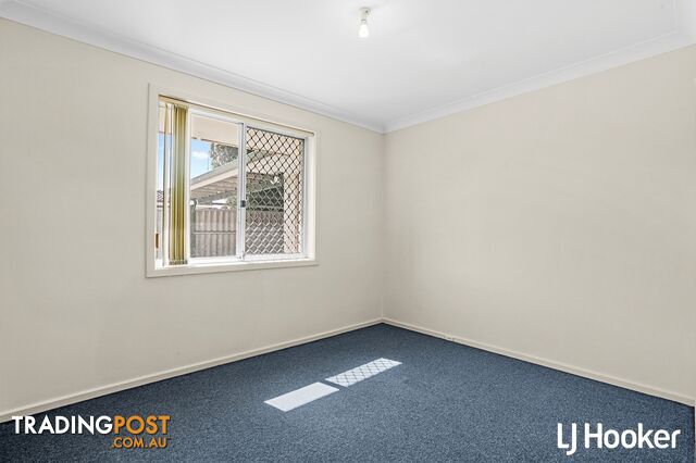 8 Wandarra Close KARAWARA WA 6152