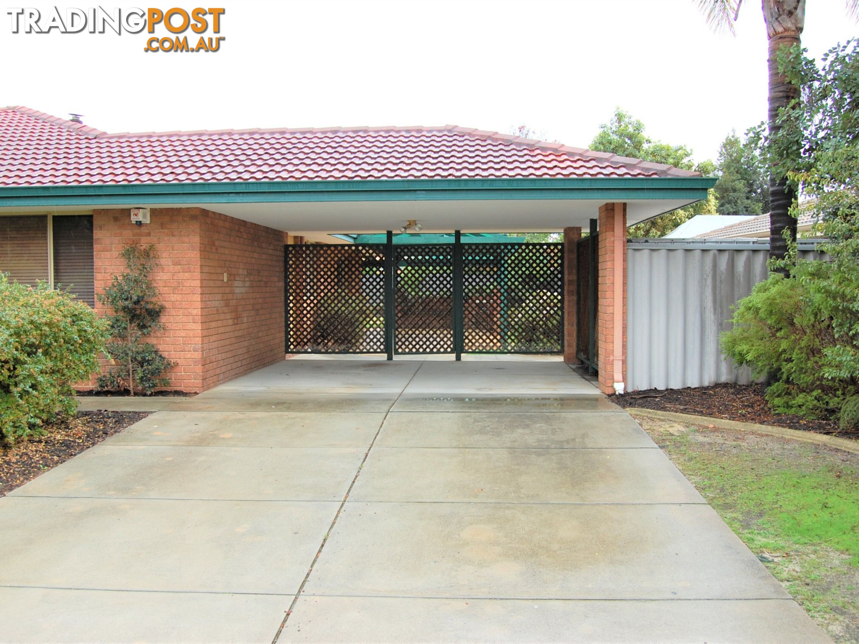 22 Larkspur Place THORNLIE WA 6108