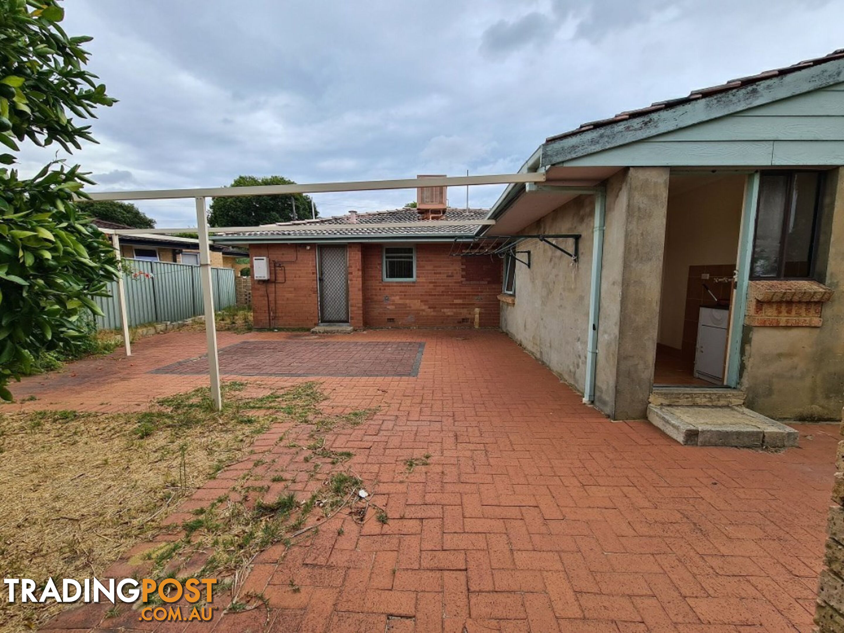 19 Crossford Street THORNLIE WA 6108