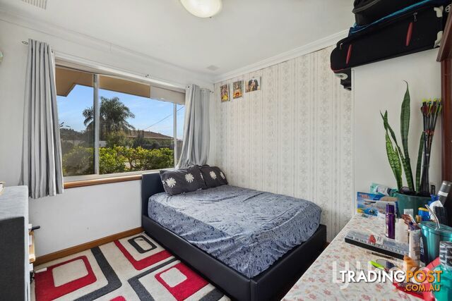 34 Stonehouse Crescent BENTLEY WA 6102