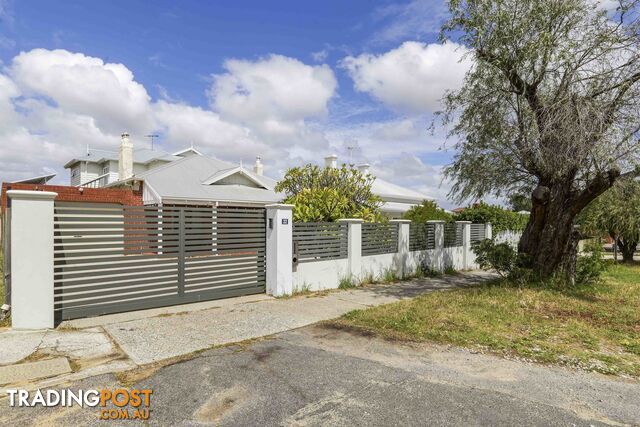 32 Leonard St VICTORIA PARK WA 6100