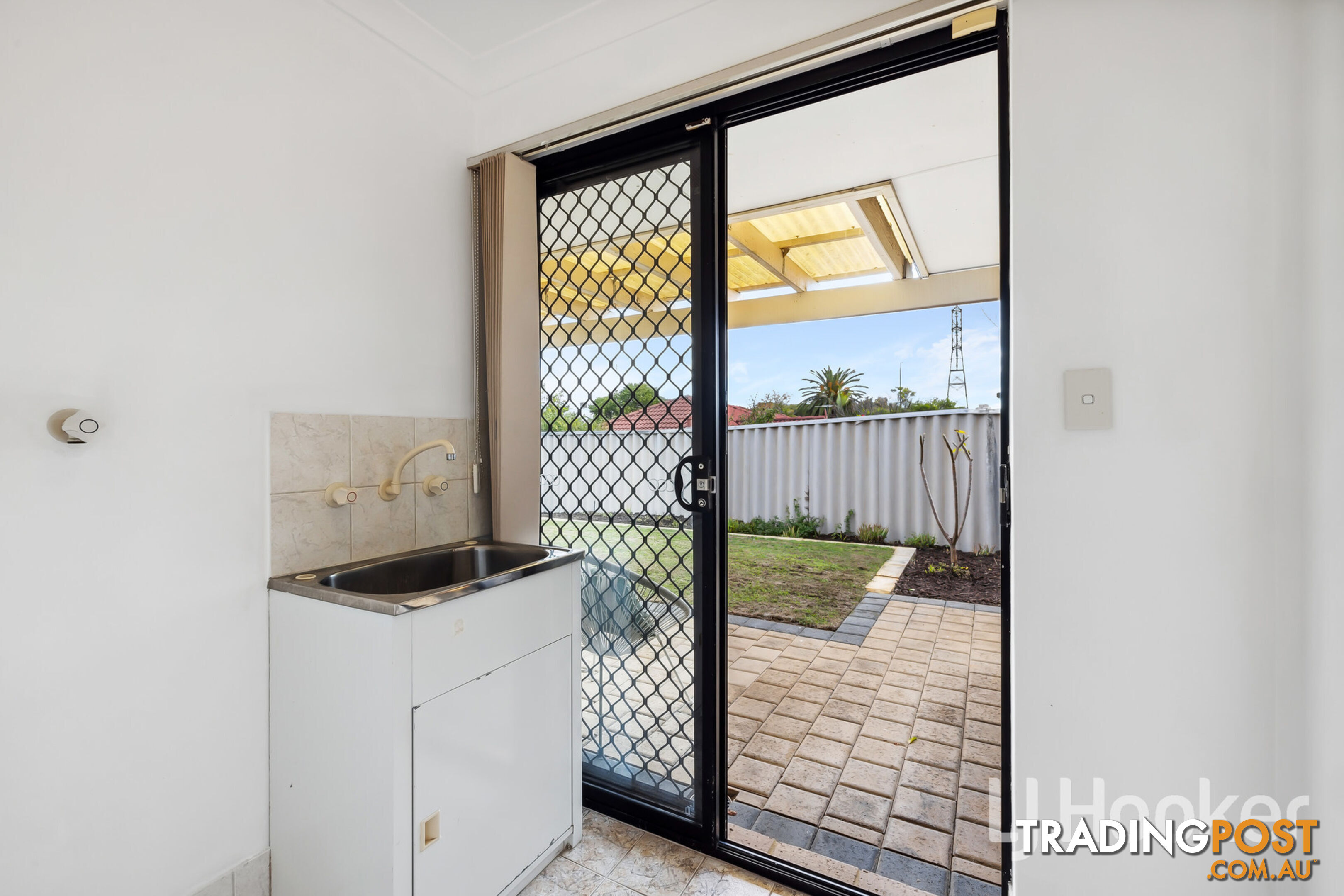 24A Reen Street ST JAMES WA 6102