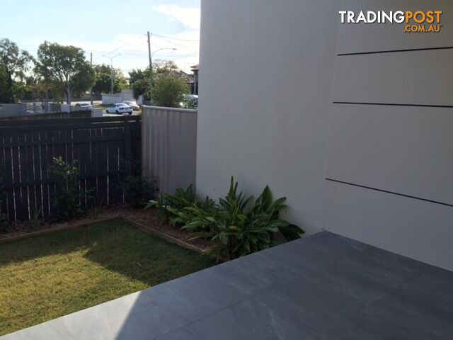 85 Pohlman Street Southport QLD 4215