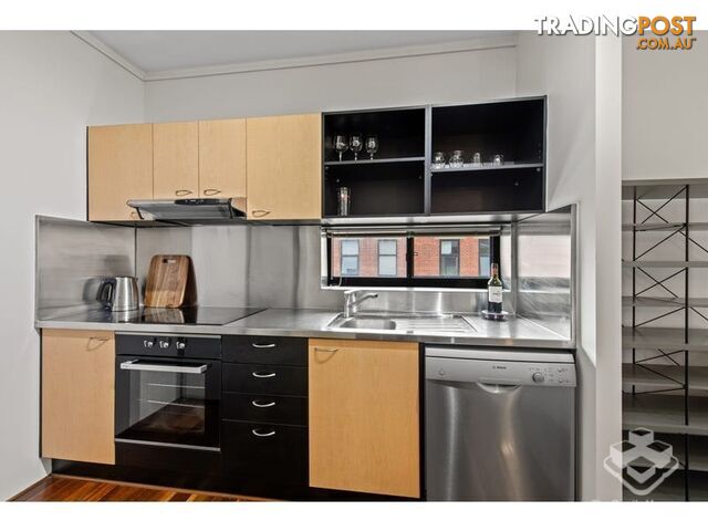 ID:21197715 139 Commercial Road Teneriffe QLD 4005 - photo 2 of 14