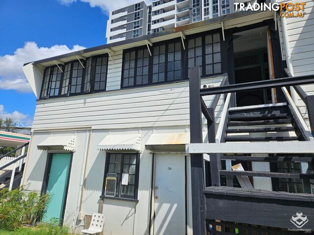 100 Wellington Road East Brisbane QLD 4169