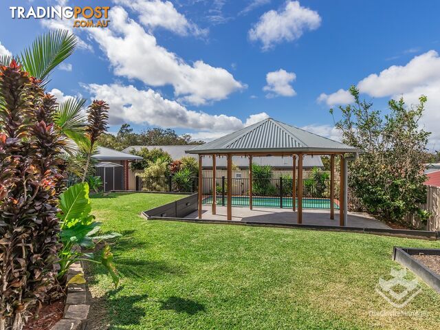 18 Mataranka Drive Worongary QLD 4213 - photo 4 of 21