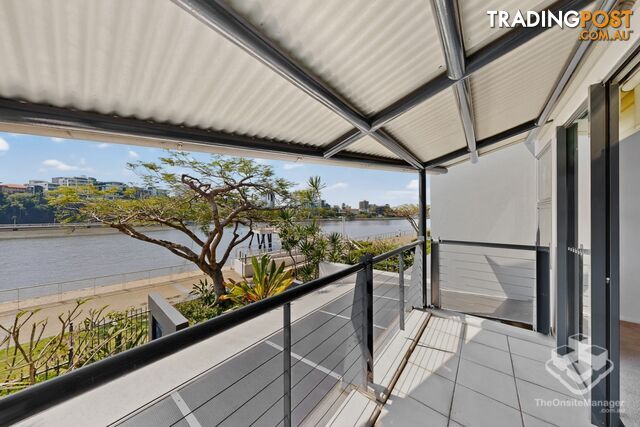 ID:21196660 1 Holman Street Kangaroo Point QLD 4169 - photo 2 of 22
