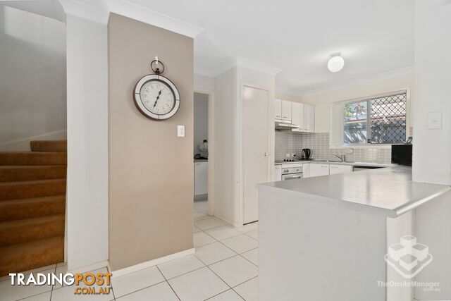 12 2 Rory Court Calamvale QLD 4116 - photo 4 of 10