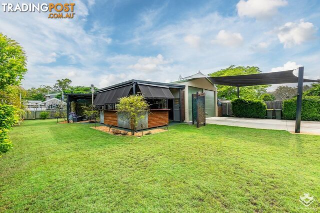 33 Howard Street Burrum Heads QLD 4659