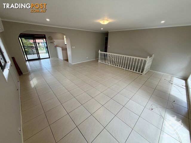25 Koola Street Wishart QLD 4122
