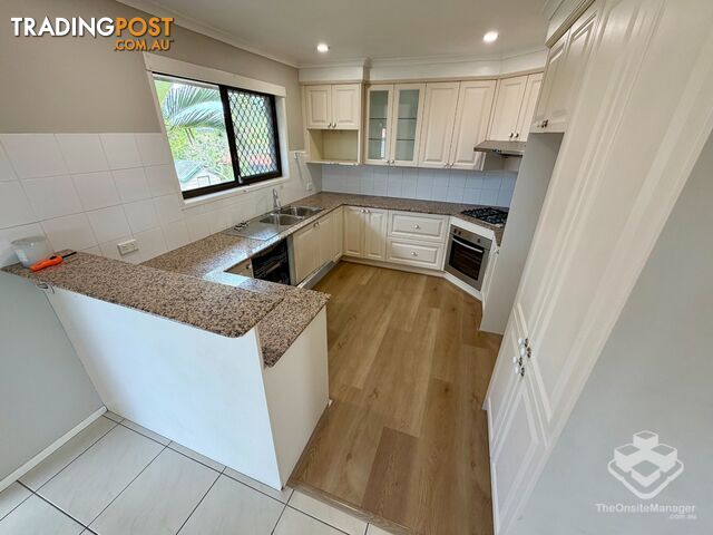 25 Koola Street Wishart QLD 4122 - photo 4 of 19