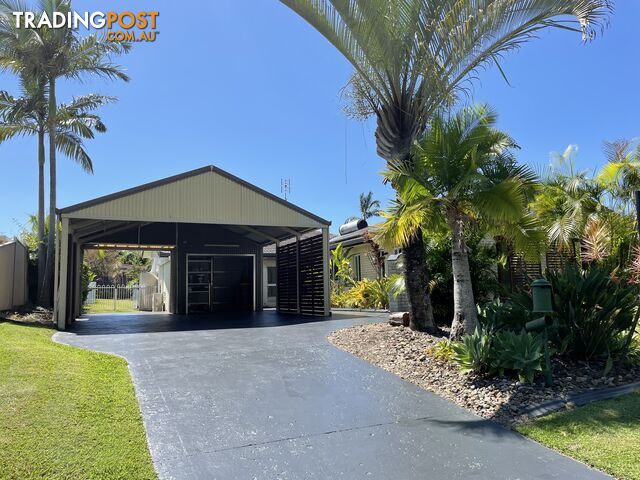 15 Kapilano Crescent Mountain Creek QLD 4557