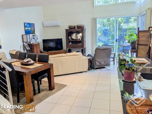 ID:21196440 71 Elizabeth Street Urangan QLD 4655 - photo 3 of 12