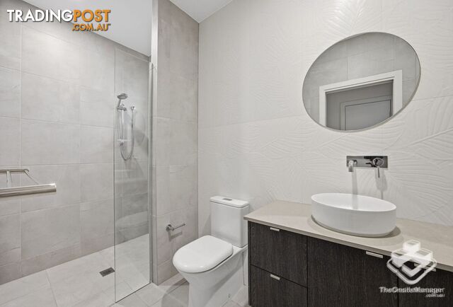 ID:21196555 30 Careel Close Helensvale QLD 4212 - photo 4 of 6