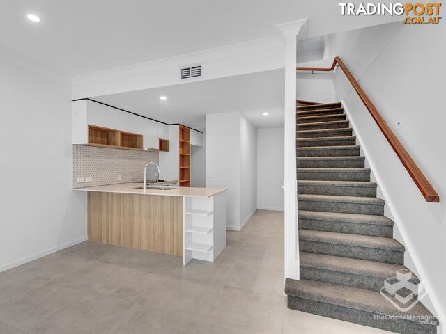 ID:21197932 1141 South Pine Road Arana Hills QLD 4054 - photo 3 of 9