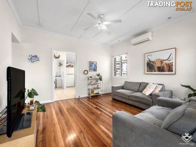 77 Gatling Road Cannon Hill QLD 4170