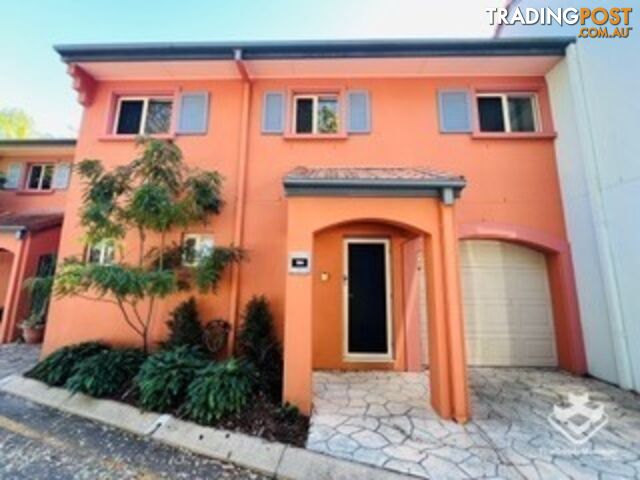 ID:21181560 90 John Lund Drive Hope Island QLD 4212