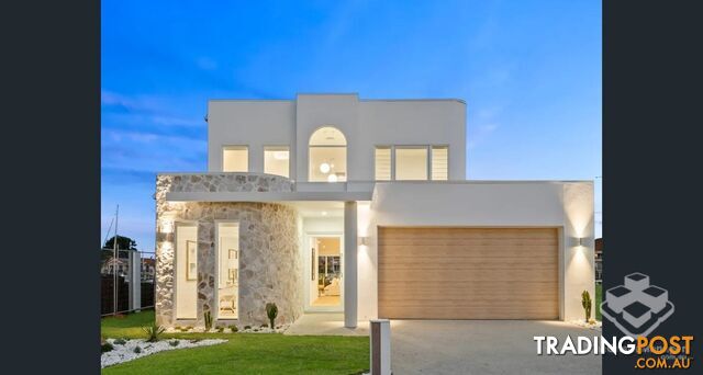 8981 The Point Circuit Hope Island QLD 4212