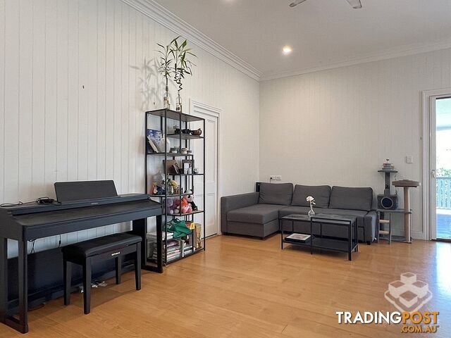 26 Errard Street Kelvin Grove QLD 4059 - photo 4 of 15