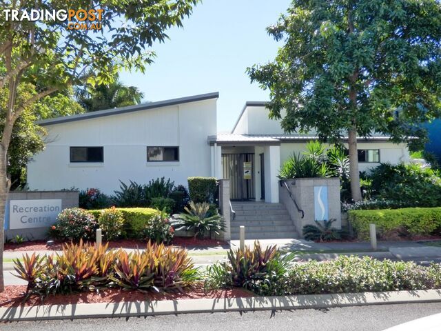 2 / 16 Surbiton Court Carindale QLD 4152