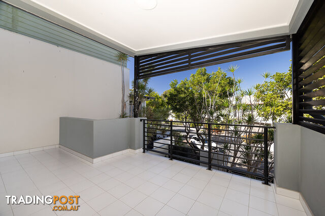 2 / 16 Surbiton Court Carindale QLD 4152