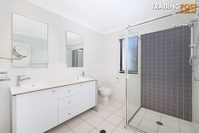 2 / 16 Surbiton Court Carindale QLD 4152