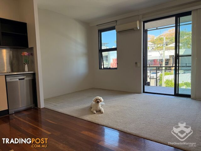 ID:21195114 139 Commercial Road Teneriffe QLD 4005