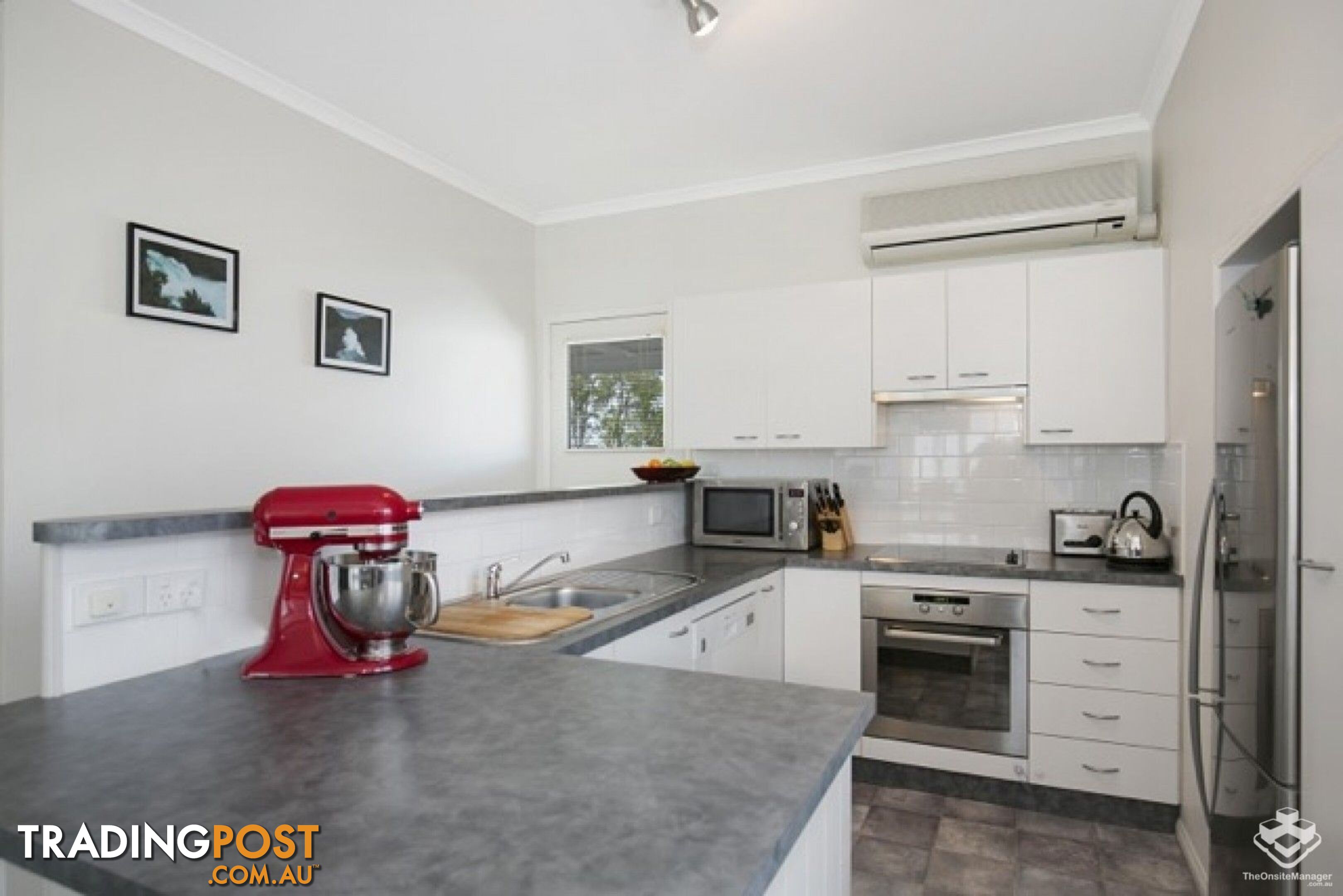 97 Broadwater Road Mount Gravatt East QLD 4122