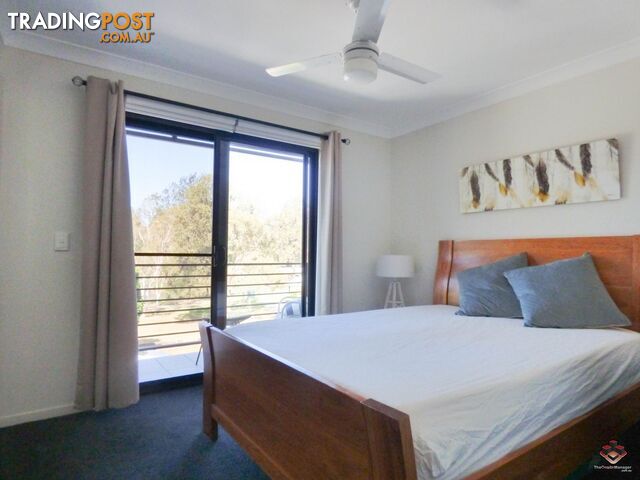 16 Surbiton Court Carindale QLD 4152