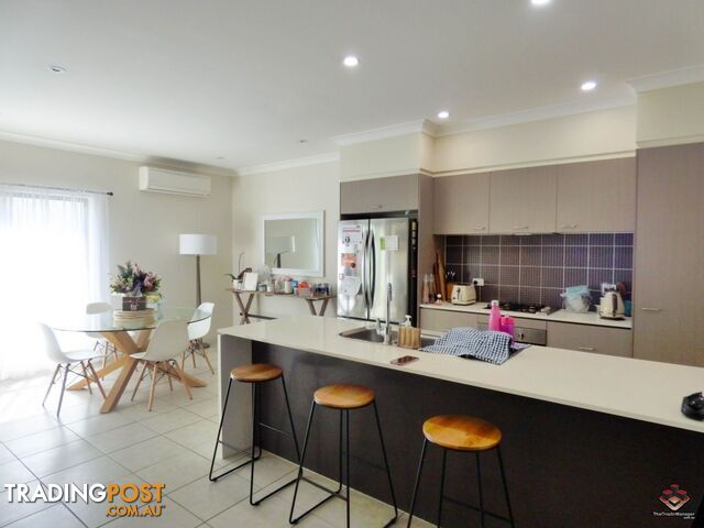 16 Surbiton Court Carindale QLD 4152