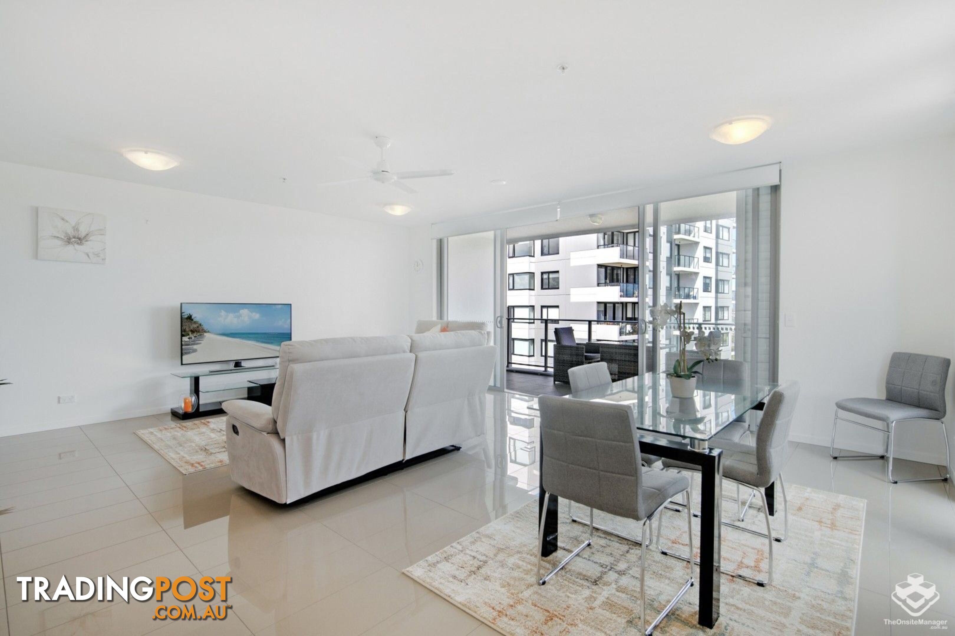 1008/378 Marine Parade Labrador QLD 4215